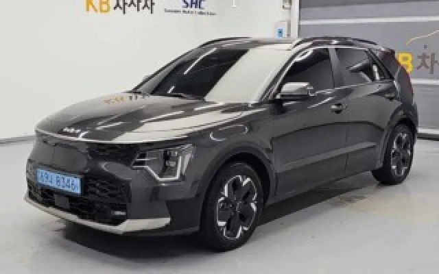 수원중고차매매단지 디 올 뉴 니로 EV 어스 매물 사진 7 - 2023/06 26,136km