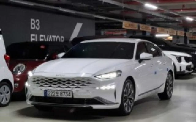 수원중고차매매단지 K8 2.5 2WD 매물 사진 7 - 2024/06 8,014km