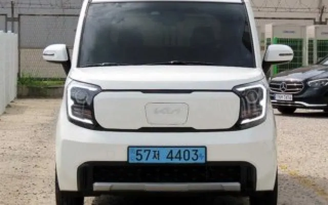 수원중고차매매단지 더 뉴 기아 레이 EV 에어 매물 사진 20 - 2024/03 53,348km